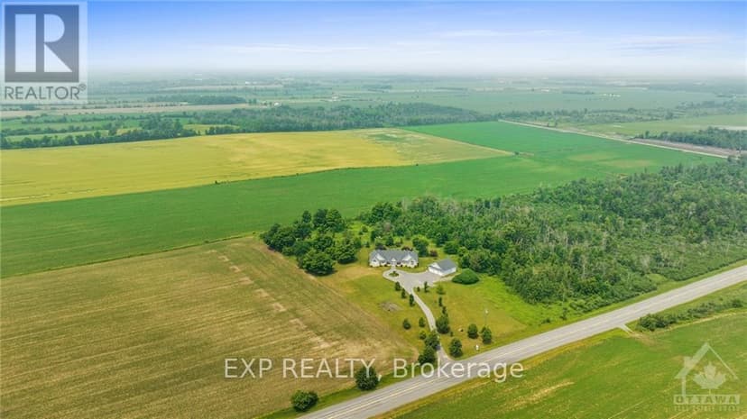 https://ddfcdn.realtor.ca/listing/TS638682536317970000/reb76/highres/4/x9502994_1.jpg