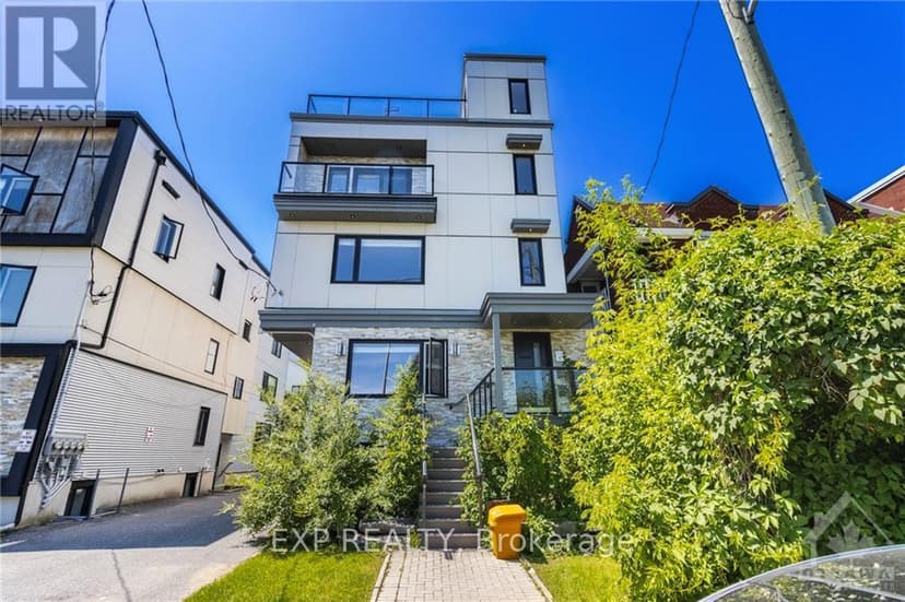 https://ddfcdn.realtor.ca/listing/TS638682536917270000/reb76/highres/5/x9516445_1.jpg
