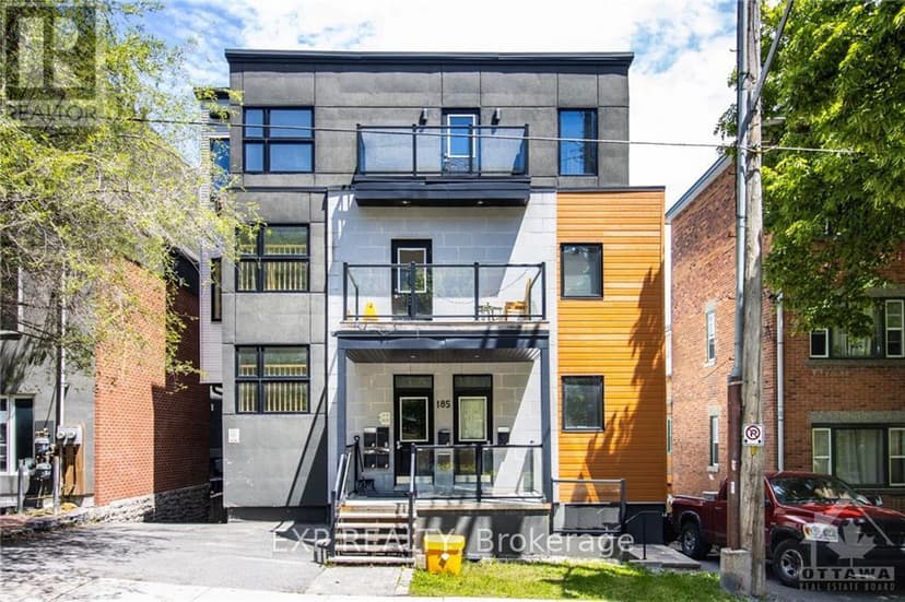 https://ddfcdn.realtor.ca/listing/TS638682536923800000/reb76/highres/4/x9516454_1.jpg
