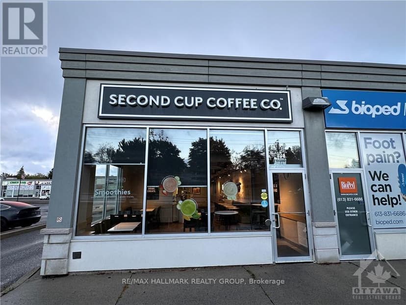 https://ddfcdn.realtor.ca/listing/TS638682538715200000/reb76/highres/7/x9520657_1.jpg