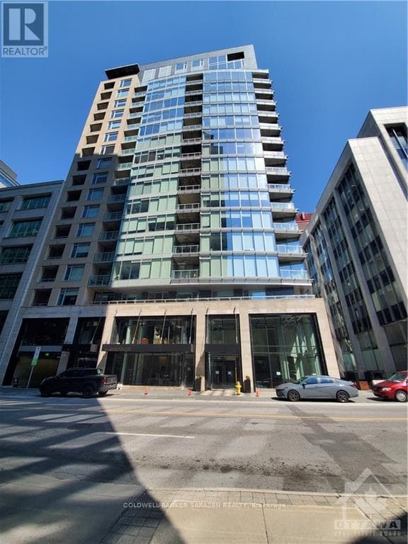 https://ddfcdn.realtor.ca/listing/TS638701944333130000/reb76/highres/8/x9517918_1.jpg
