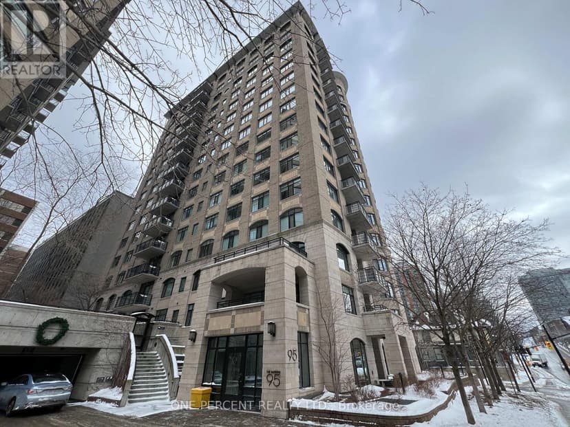 https://ddfcdn.realtor.ca/listing/TS638748067375230000/reb76/highres/3/x11966273_1.jpg