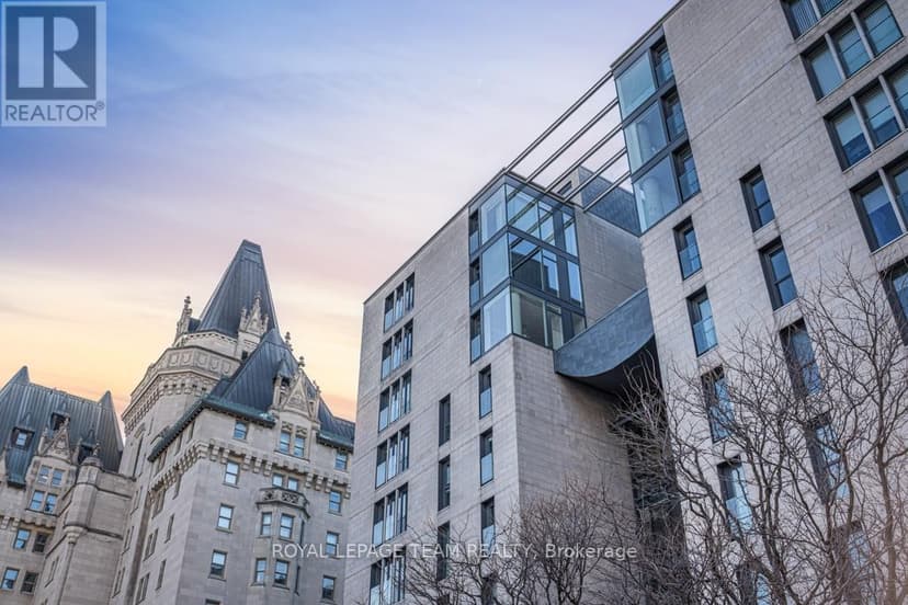 https://ddfcdn.realtor.ca/listing/TS638751326132130000/reb76/highres/3/x11973213_1.jpg