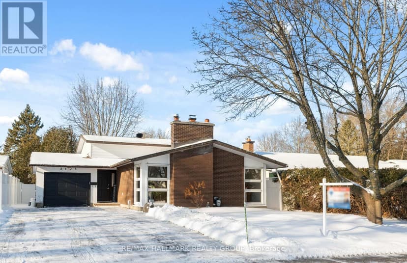 https://ddfcdn.realtor.ca/listing/TS638769614009600000/reb76/highres/2/x12007632_1.jpg