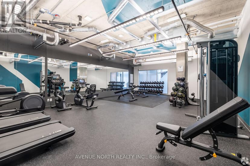 https://ddfcdn.realtor.ca/listing/TS638782375720830000/reb76/highres/5/x12035945_3.jpg