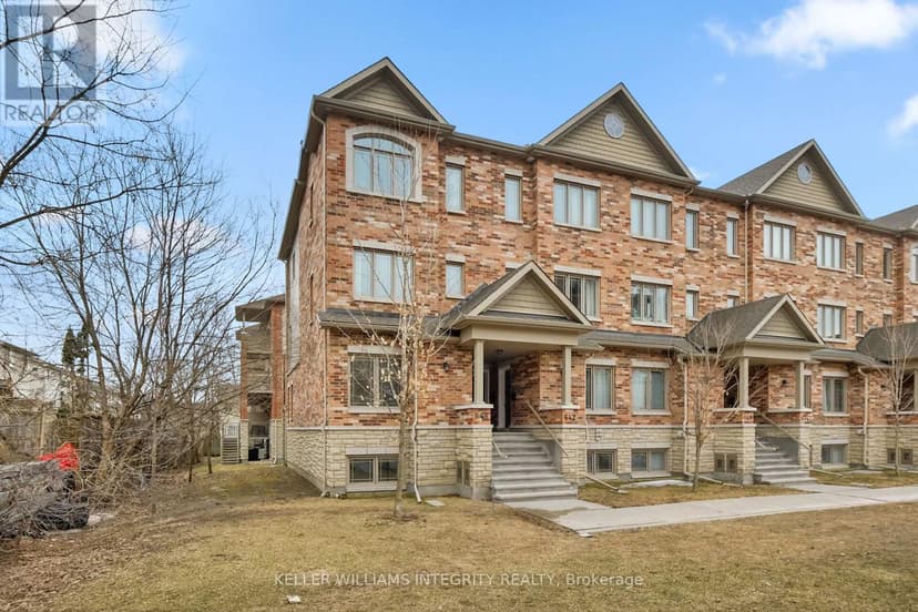 https://ddfcdn.realtor.ca/listing/TS638805187726270000/reb76/highres/2/x12089422_1.jpg